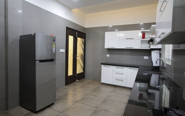 OYO 13659 Home Modern 2 BHK Edapally