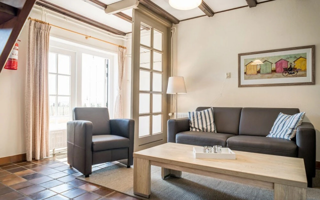 Great Farmhouse in De Cocksdorp with Garden