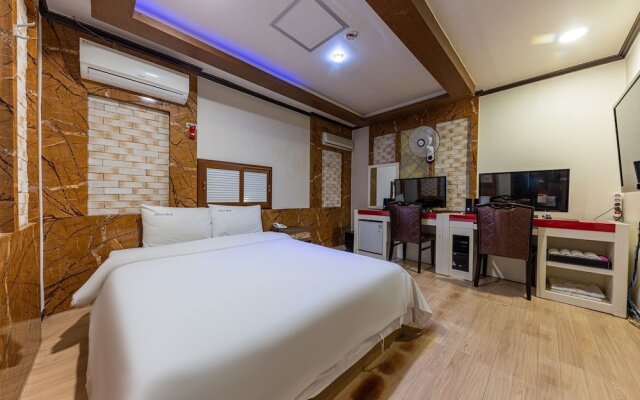 Hotel BNB