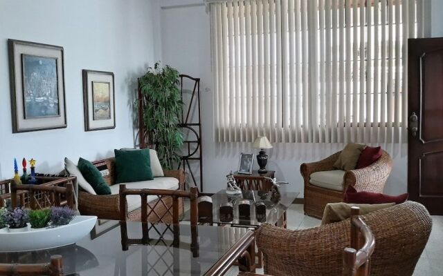 Cesar's House Salinas Home Rental