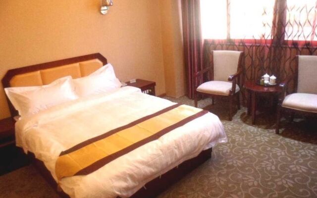 Lufeng Hotel
