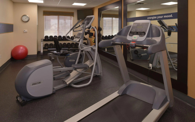 Hampton Inn & Suites Bakersfield North-Airport