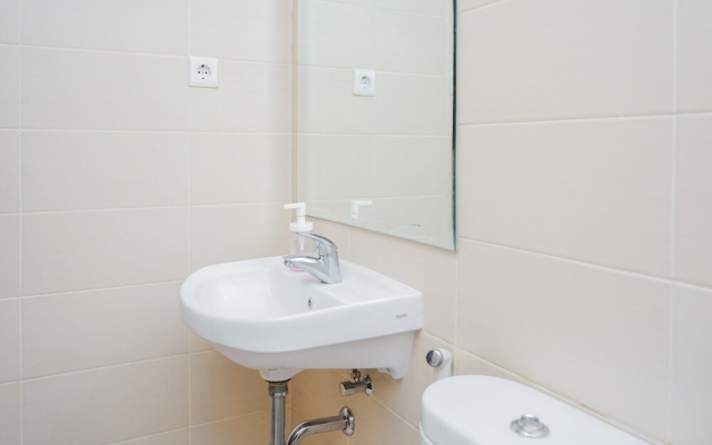 Relax and Simply Studio Saveria Apartment near AEON Mall