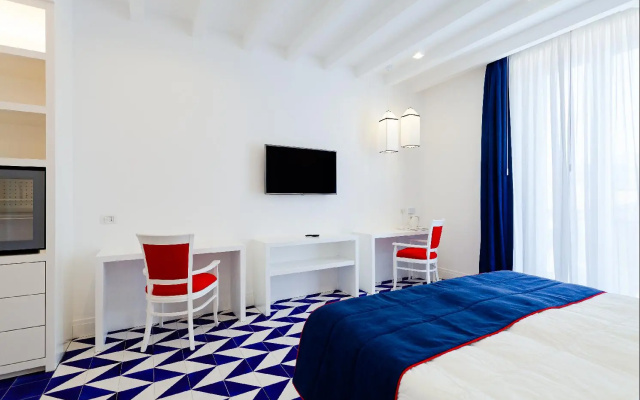 Maison Blu - Intimate GuestHouse