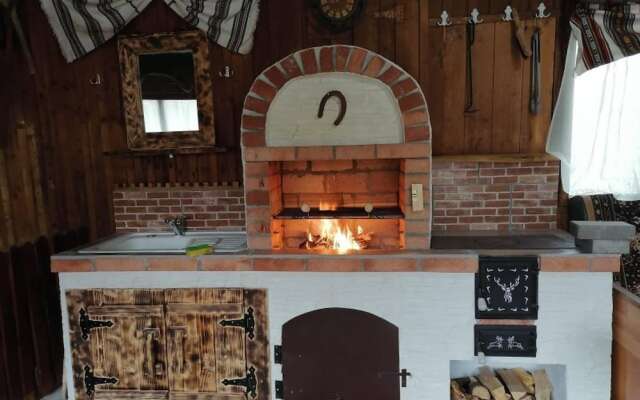 Agrouturistic House in Manastirea Humorului