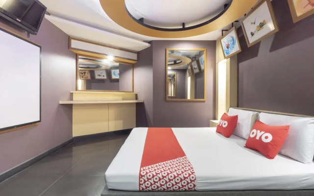 OYO 75382 Chonburi Hotel