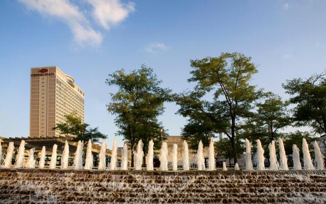 Crowne Plaza Kansas City Downtown by IHG