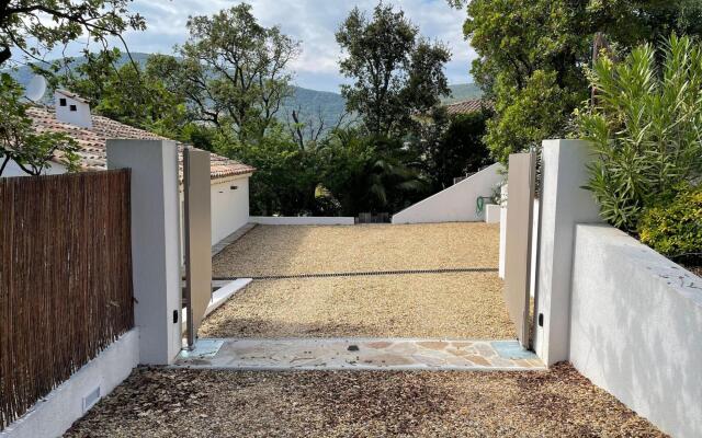 Villa in Cavalaire With Sea View & Pool