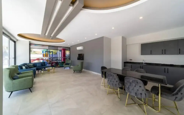 Modern Apartment With Shared Sauna in Alanya