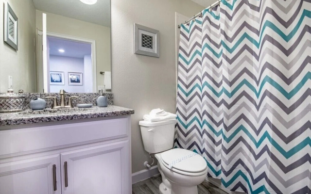 4755kcc 5 Bedroom Villa by RedAwning