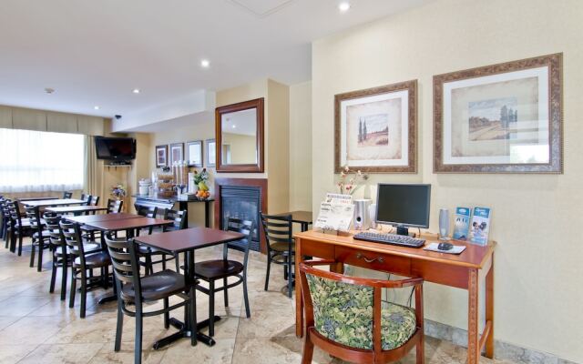 Travelodge by Wyndham Trenton