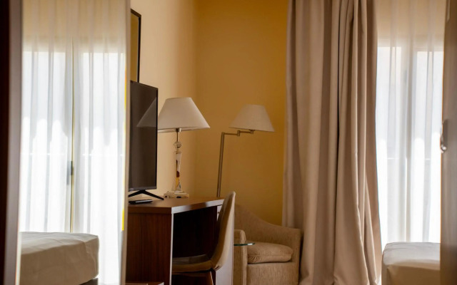 Aparto-Hotel Rosales
