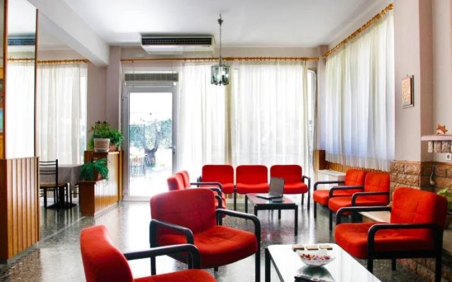 Noufara Hotel
