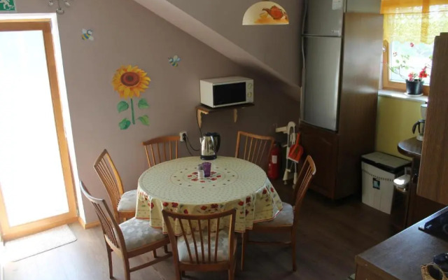 Aikarali Home Accommodation