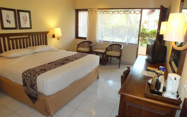 Besakih Beach Hotel – Guest Rooms – Denpasar