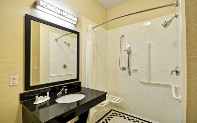 Fairfield Inn & Suites by Marriott Tampa Fairgrounds/Casino