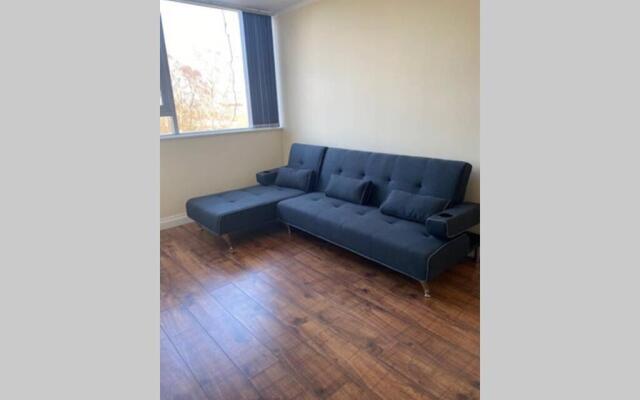 3 Bed Contemporary Crewe apartment
