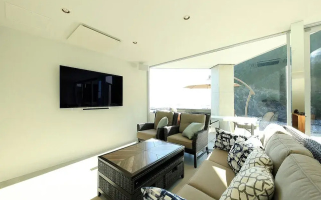 Beach Terrace Kushimoto