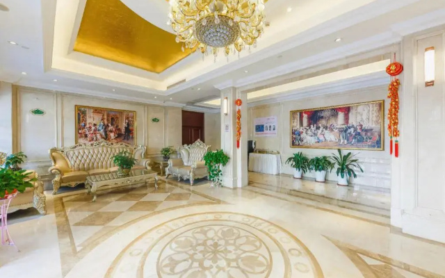 Vienna  Guangzhou Huadu Shiling Leather City