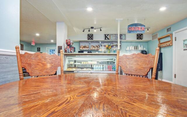 The Palmer Inn & Tennis Club