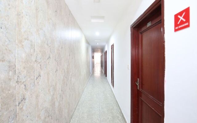 OYO 14515 Hotel Paras Regency