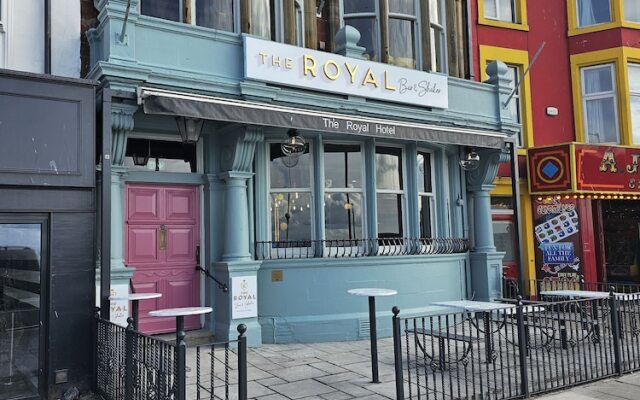 The Royal Bar & Shaker