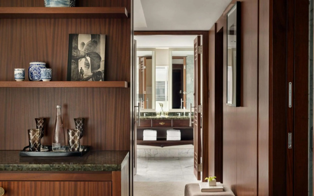 Shangri-La Toronto