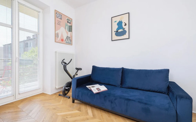 Apartment Near Wawel by Renters
