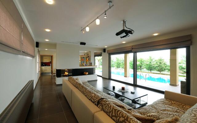 Rimondi Grand Villas