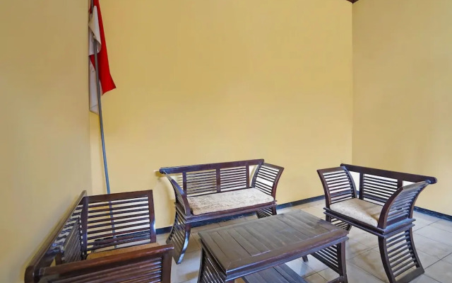 OYO Life 91869 Insan Mulia Kost Syariah