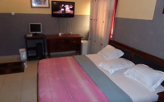 One Nation Garden Hotel