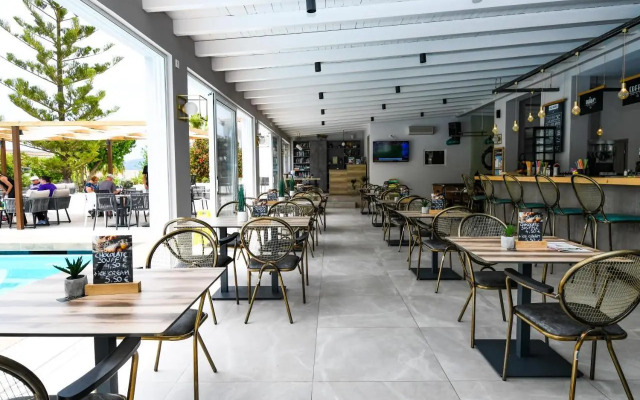 Daisy Zakynthos Apartments