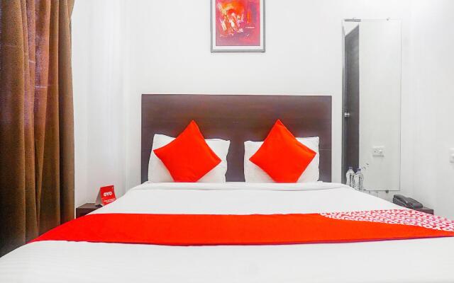 OYO 15741 Z Inn