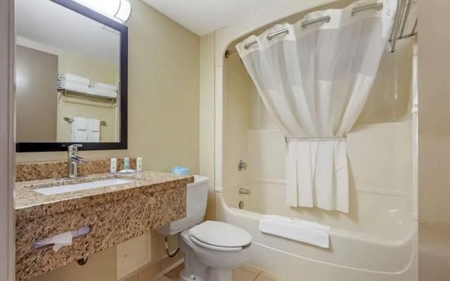 Quality Inn Peterborough