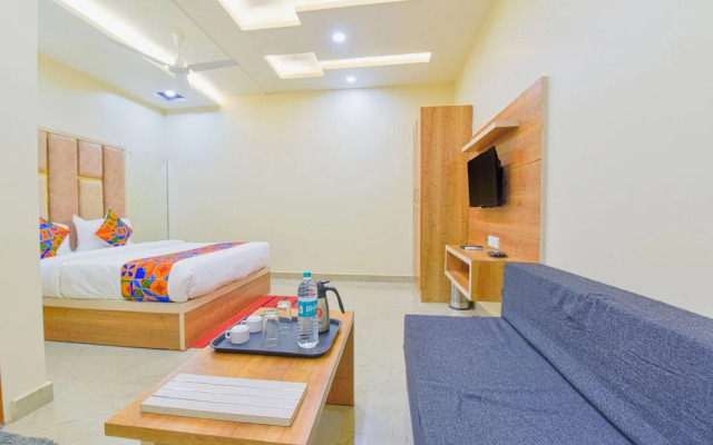 Fabhotel Bohra International
