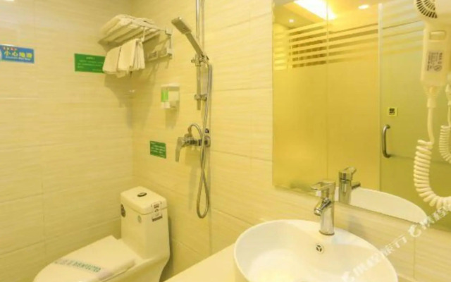 Shenzhen New Direction Boutique Hotel (Cuizhu Subway Station)
