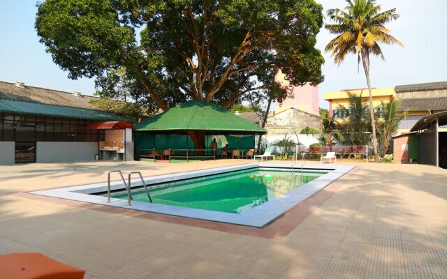OYO 9992 Panoramic Sea Resort