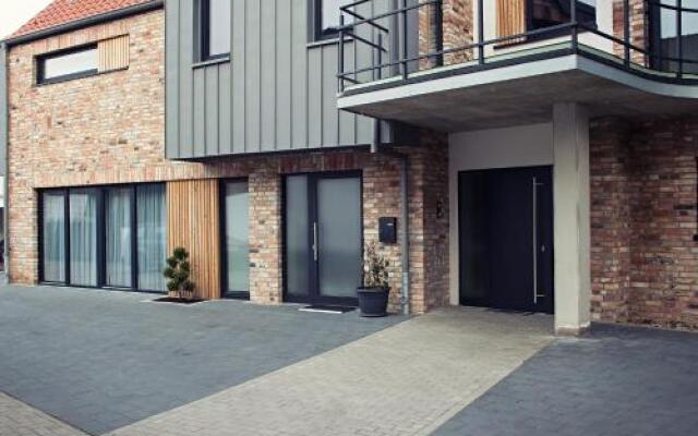 The Townhouse Apartment