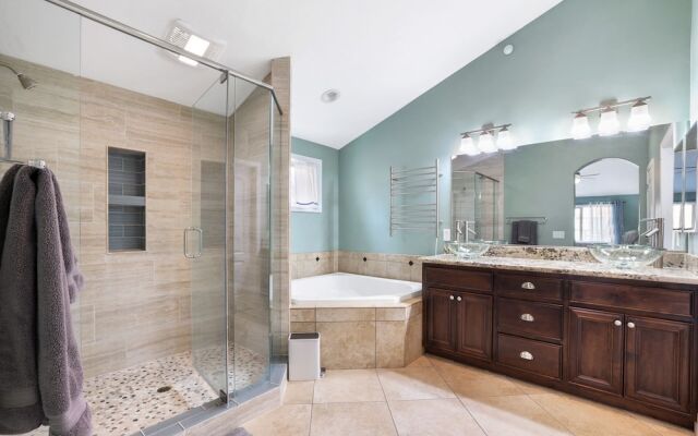 The Lookout at Tahoe Woods