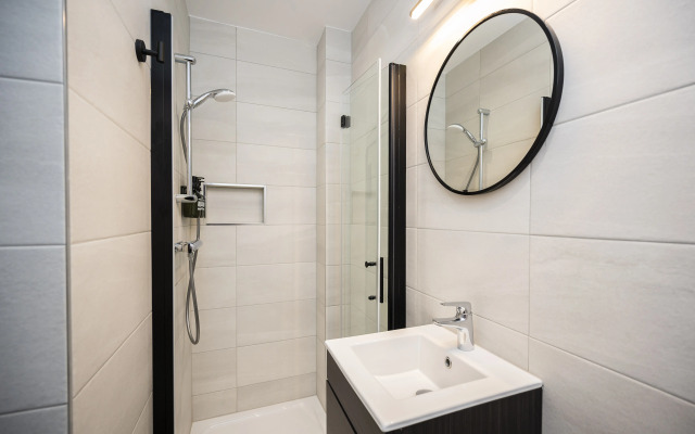 Mentone Hotel