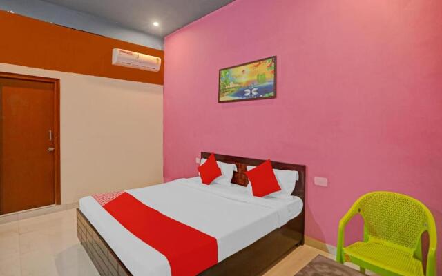 Flagship 87294 Pari Hotel