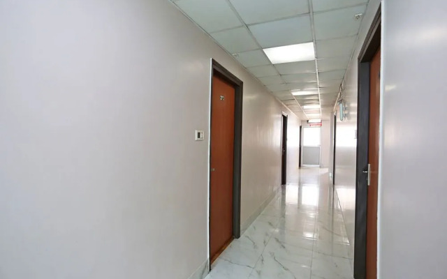 Oyo 1792 Near Railway Station