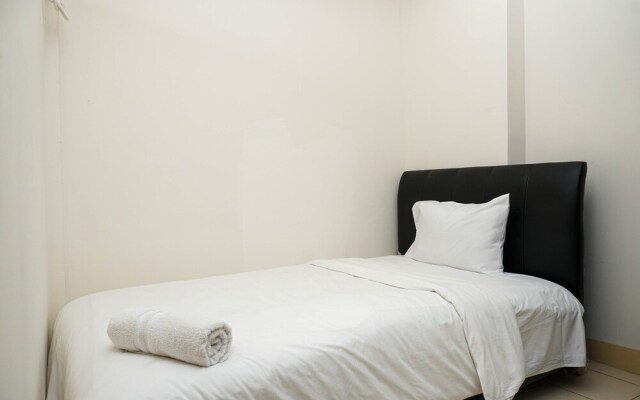 Simply Furnished 2BR Apartment at Puri Park View