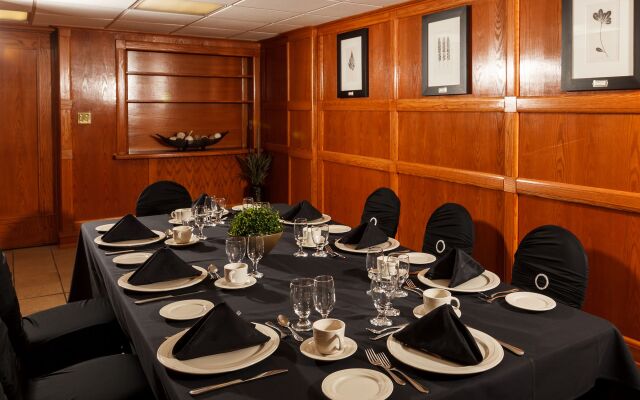 The Glenmore Inn & Convention Centre