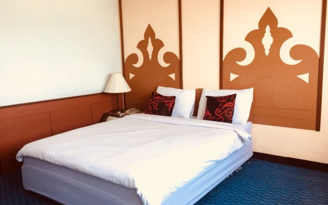 Grand Thara Hotel