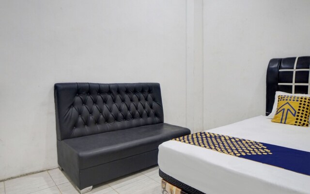 SPOT ON 92904 Penginapan Pakam