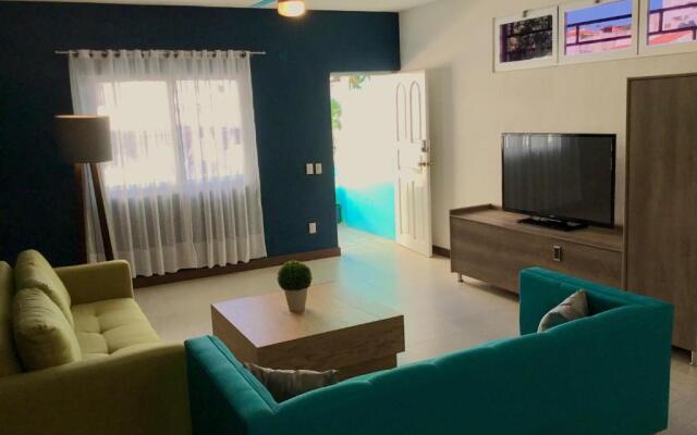 One Bedroom Condo Near Beach RG6