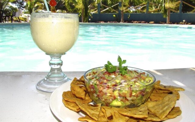 Azul Surf Club