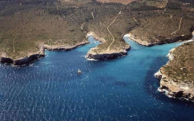 Cala Morlanda Beach House