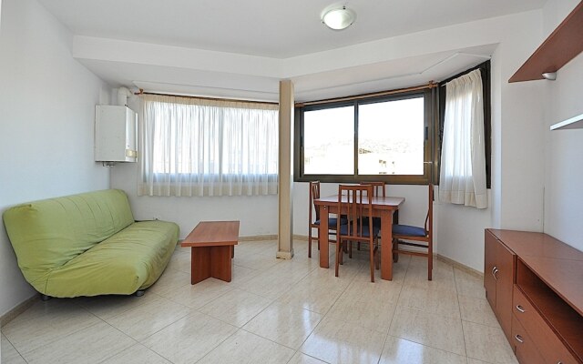 Apartamentos AR Easy Oliva